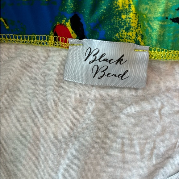 SIZZLING, SEXY, & STUNNING SUMMER DRESS IN MINT CONDITION. - Picture 8 of 8